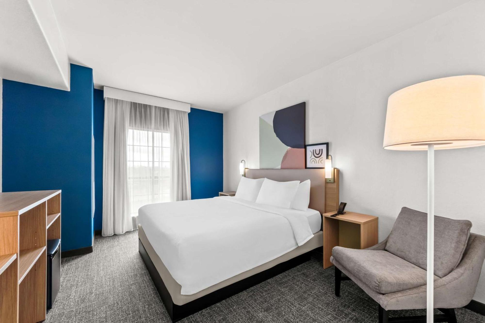 Spark By Hilton San Antonio Near Seaworld Экстерьер фото