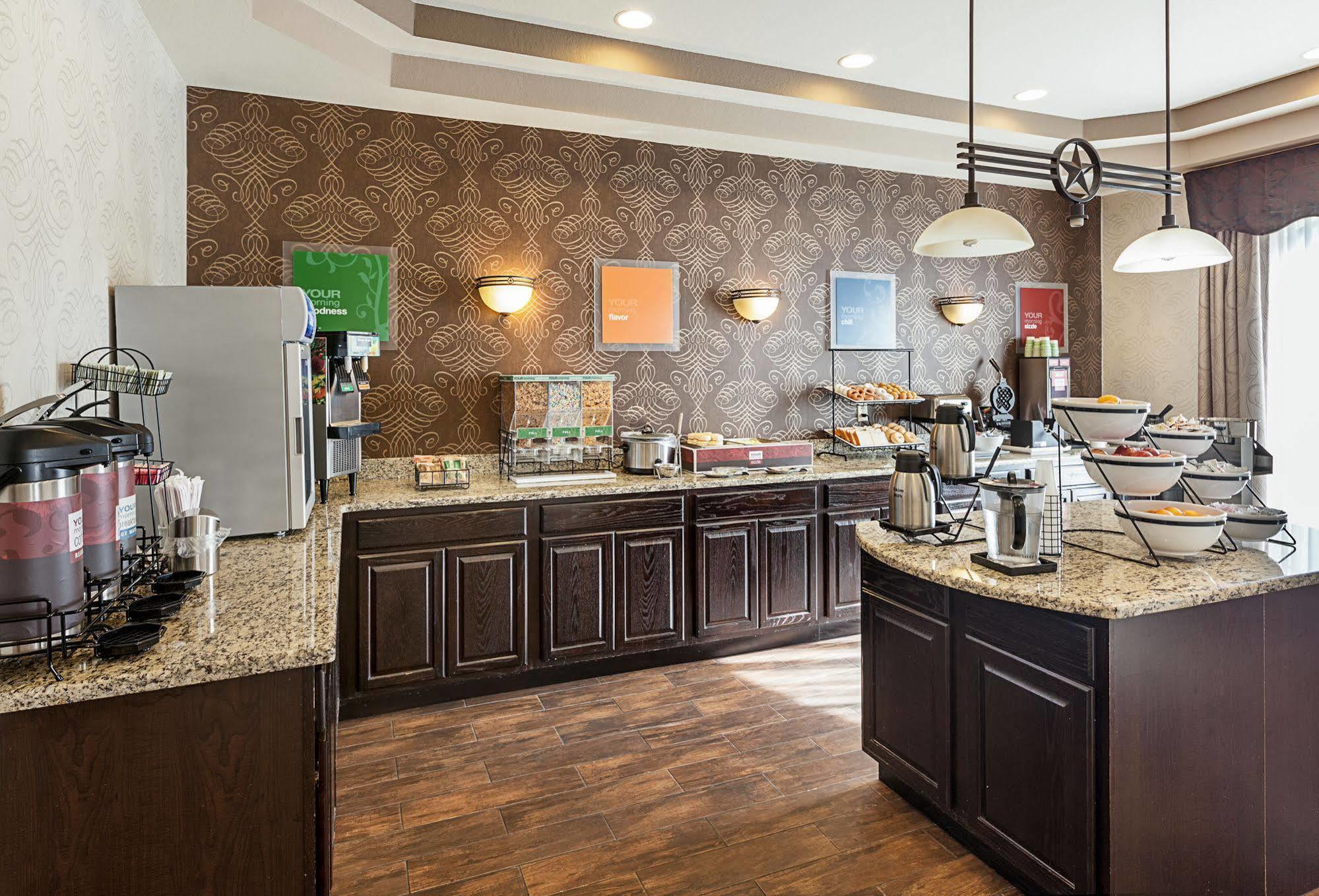Spark By Hilton San Antonio Near Seaworld Экстерьер фото